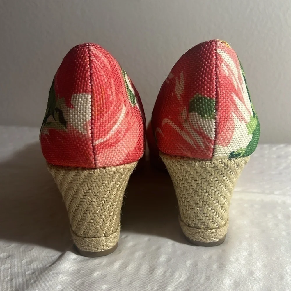 Life Stride soft system 8.5 wedges canvas